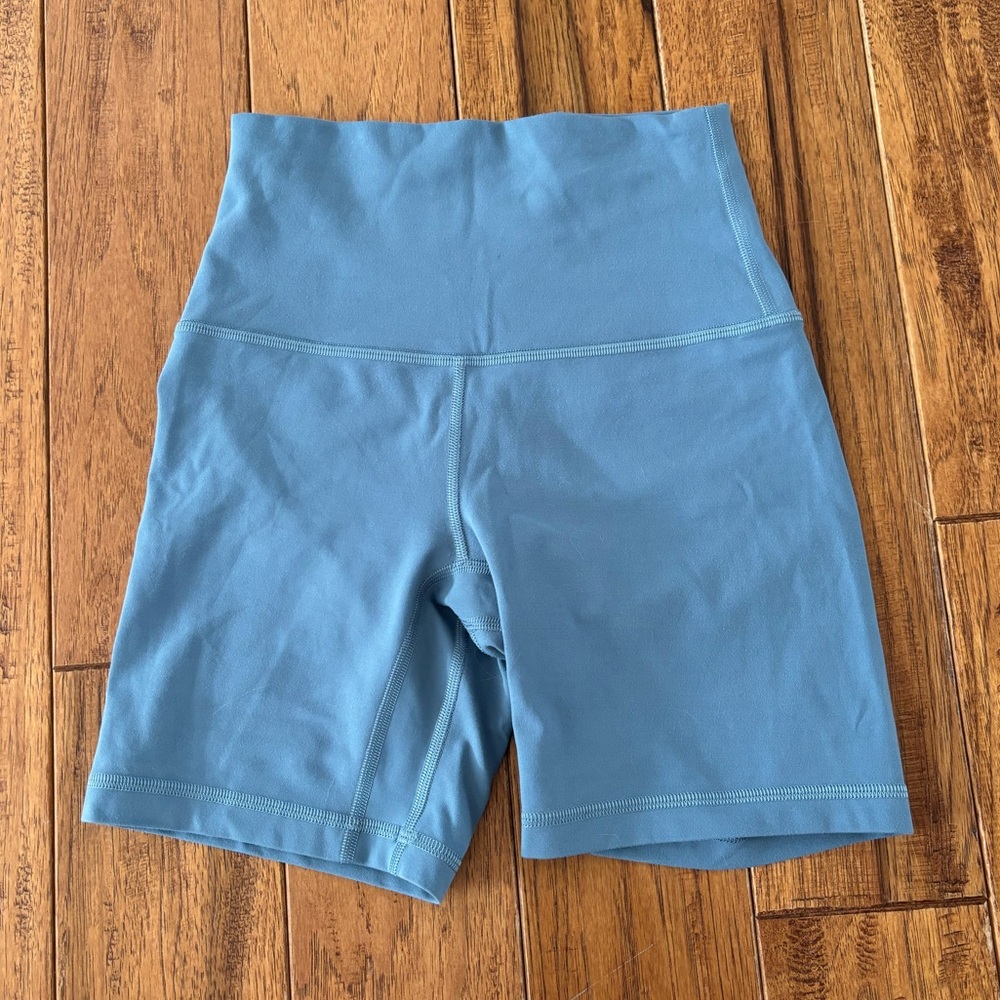 Lululemon Align Biker Shorts 4” Light Blue